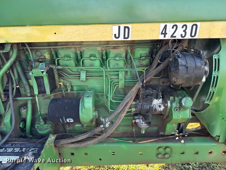 image for item DZ8972 1973 John Deere 4230 tractor
