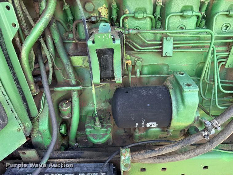 image for item DZ8972 1973 John Deere 4230 tractor