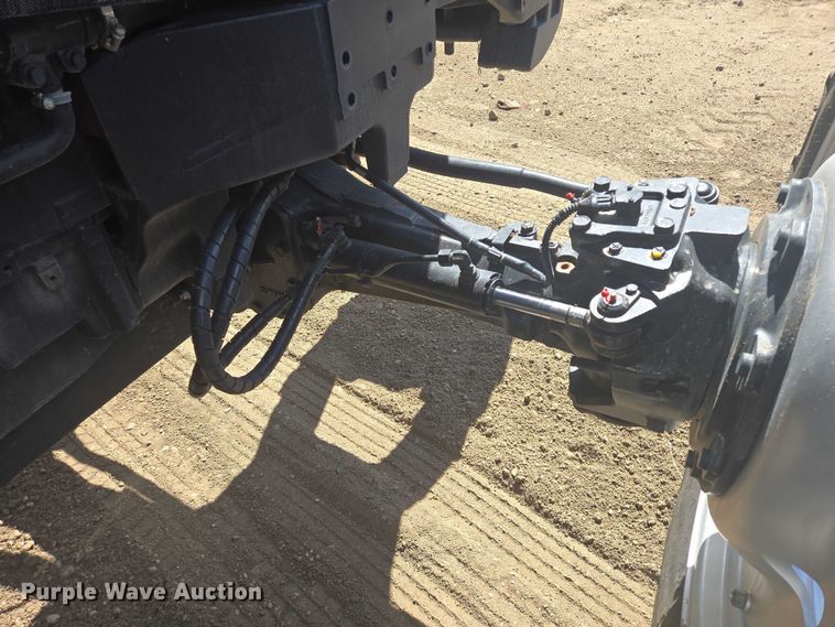 image for item EB1012 2023 Case IH Puma 185 MFWD tractor