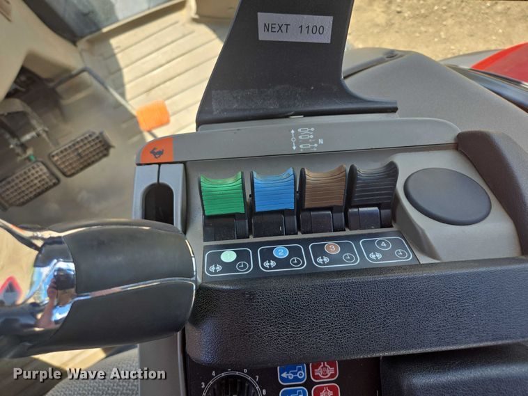 image for item EB1012 2023 Case IH Puma 185 MFWD tractor