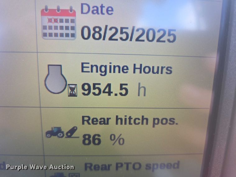 image for item EB1012 2023 Case IH Puma 185 MFWD tractor