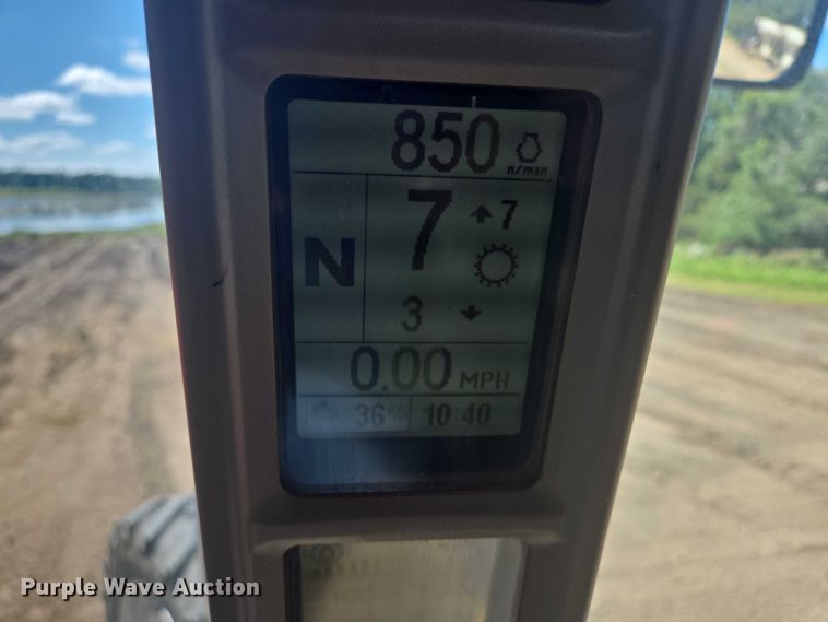 image for item EB1012 2023 Case IH Puma 185 MFWD tractor