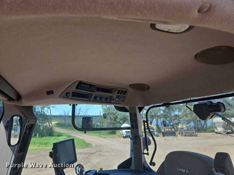 image for item EB1012 2023 Case IH Puma 185 MFWD tractor