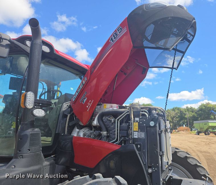 image for item EB1012 2023 Case IH Puma 185 MFWD tractor