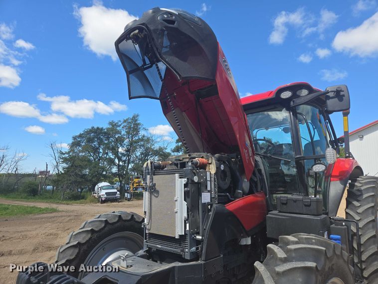 image for item EB1012 2023 Case IH Puma 185 MFWD tractor