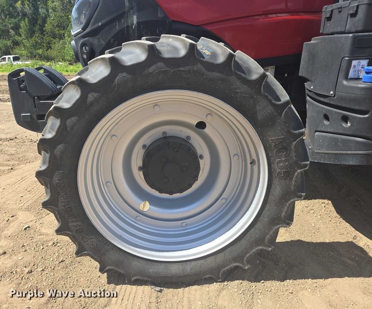 image for item EB1012 2023 Case IH Puma 185 MFWD tractor