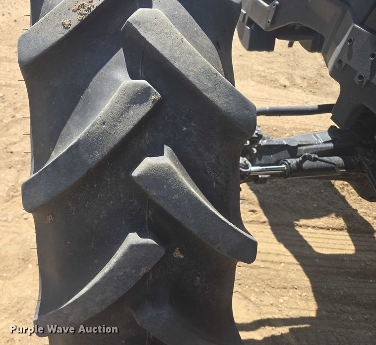 image for item EB1012 2023 Case IH Puma 185 MFWD tractor