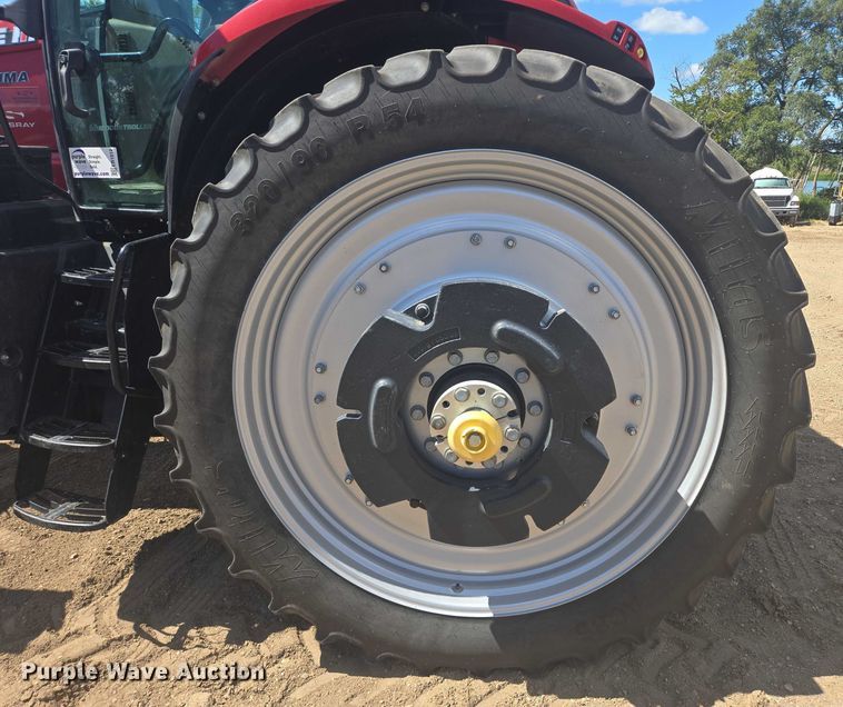 image for item EB1012 2023 Case IH Puma 185 MFWD tractor