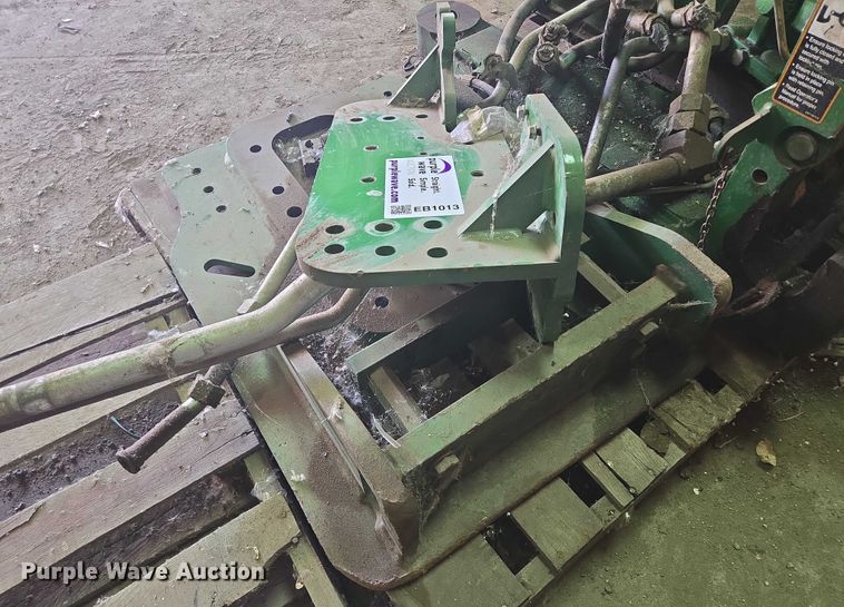 image for item EB1013 John Deere scraper hitch