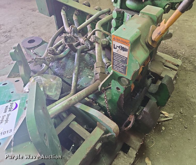 image for item EB1013 John Deere scraper hitch