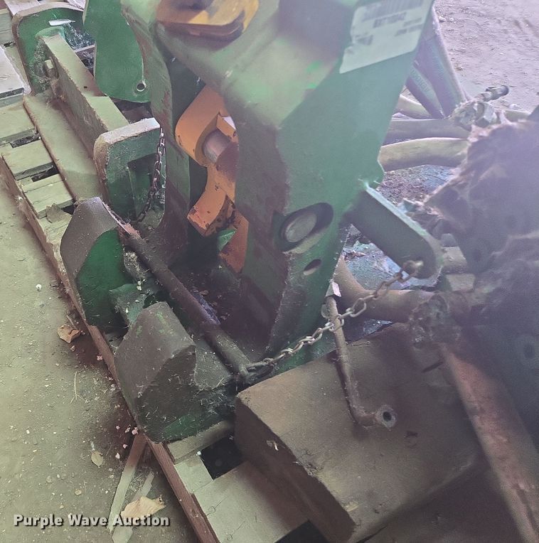 image for item EB1013 John Deere scraper hitch