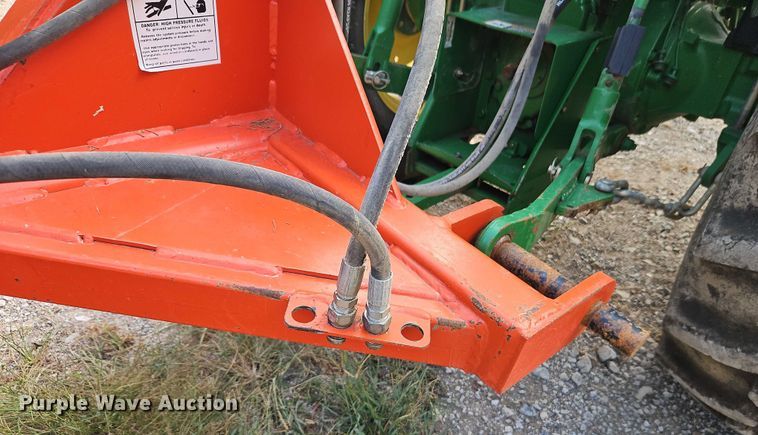 image for item EB8222 2012 John Deere 5065E tractor