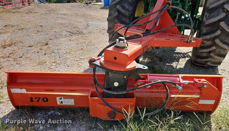 image for item EB8222 2012 John Deere 5065E tractor