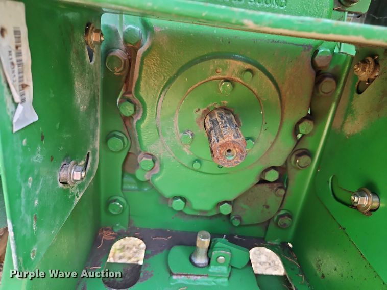 image for item EB8222 2012 John Deere 5065E tractor