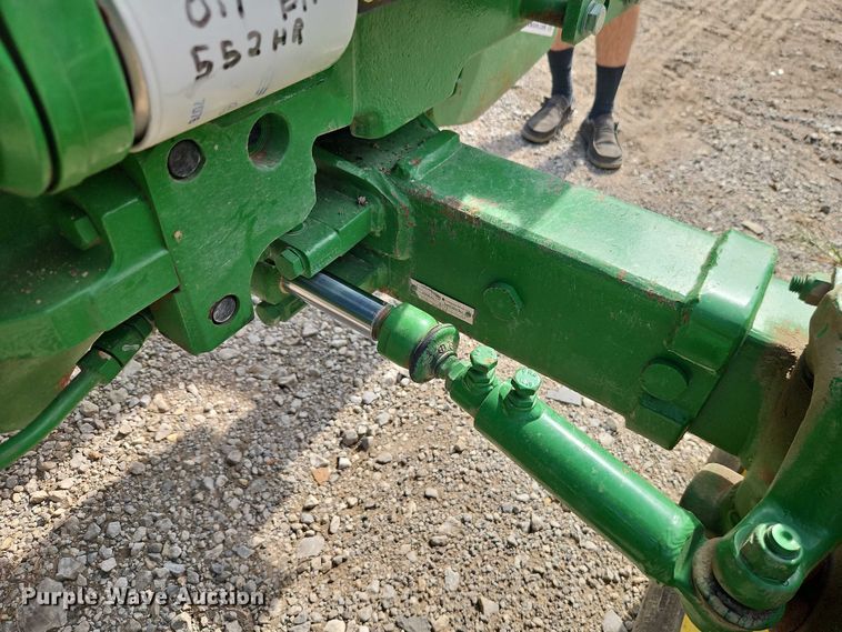 image for item EB8222 2012 John Deere 5065E tractor