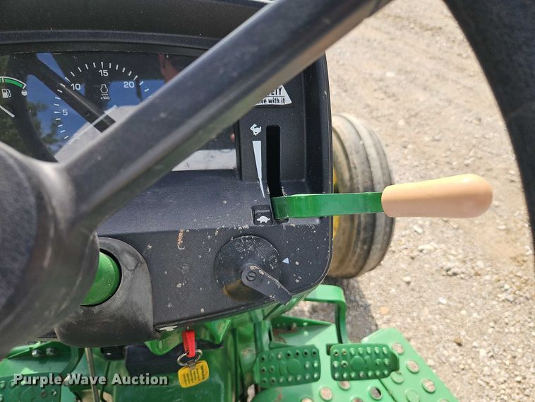 image for item EB8222 2012 John Deere 5065E tractor