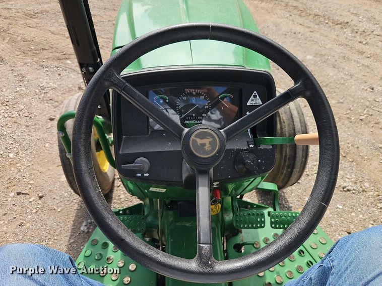 image for item EB8222 2012 John Deere 5065E tractor