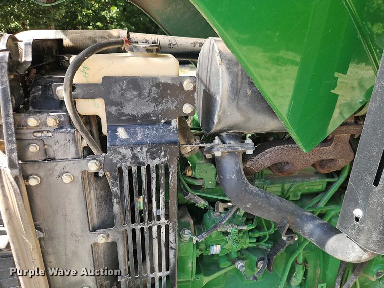 image for item EB8222 2012 John Deere 5065E tractor