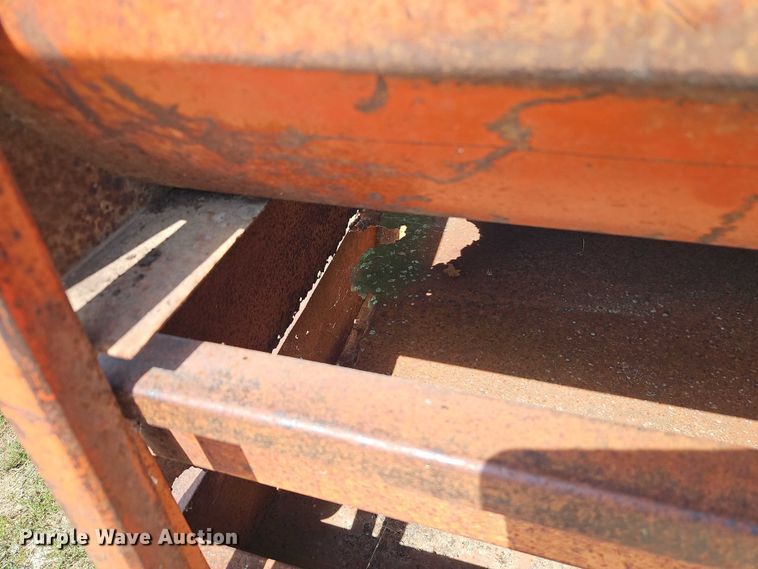 image for item EB8261 (4) feed bunks