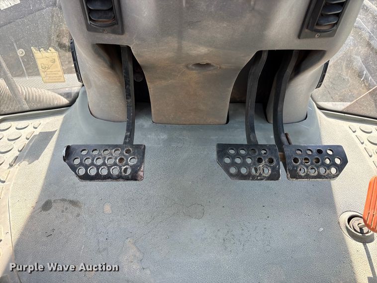 image for item EC4399 2007 Deutz-Fahr Agrotron 265 MFWD tractor