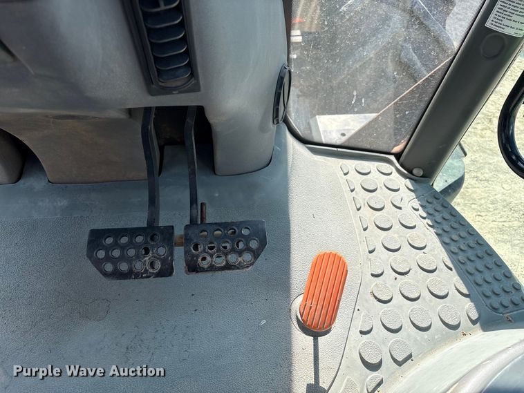 image for item EC4399 2007 Deutz-Fahr Agrotron 265 MFWD tractor