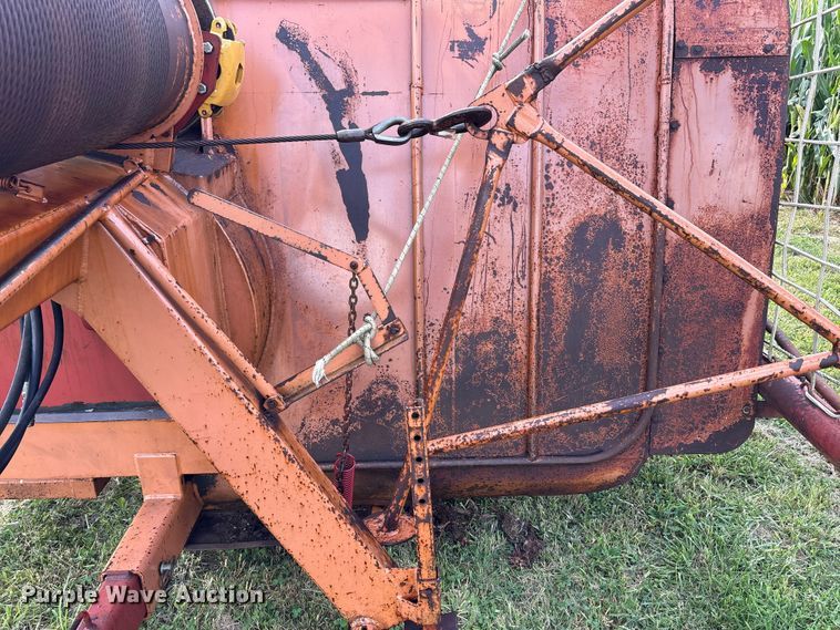 image for item EC4400 Kelly Ryan 2W-02 silage bagger