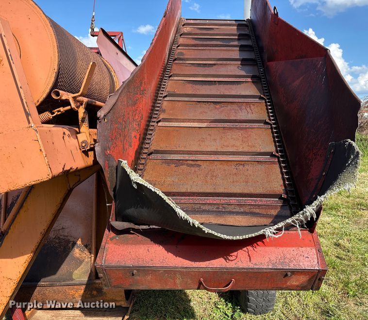 image for item EC4400 Kelly Ryan 2W-02 silage bagger