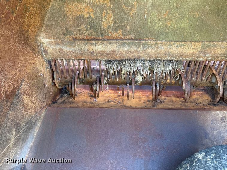 image for item EC4400 Kelly Ryan 2W-02 silage bagger