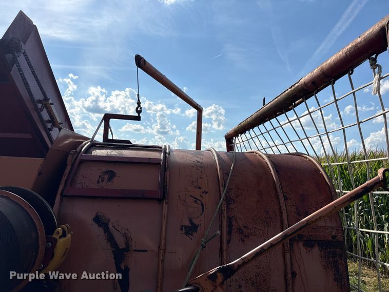 image for item EC4400 Kelly Ryan 2W-02 silage bagger