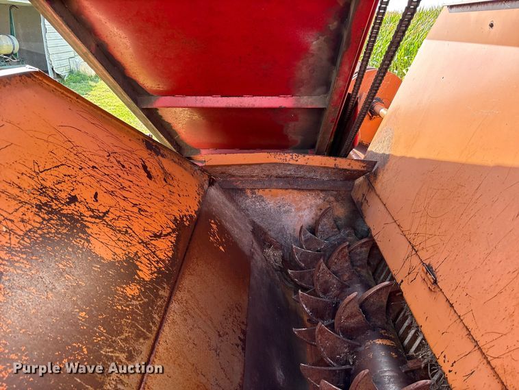 image for item EC4400 Kelly Ryan 2W-02 silage bagger