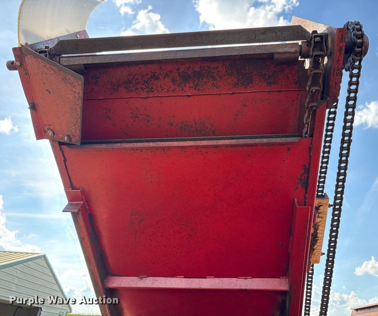 image for item EC4400 Kelly Ryan 2W-02 silage bagger