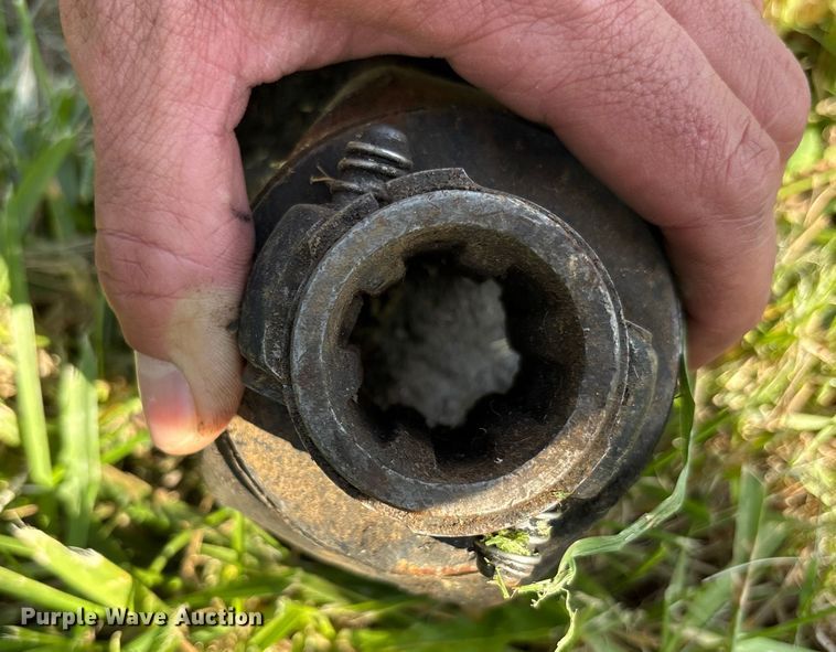 image for item EC4400 Kelly Ryan 2W-02 silage bagger