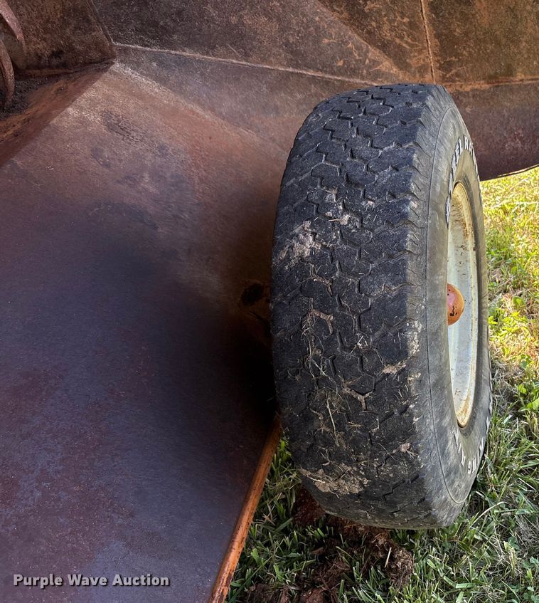 image for item EC4400 Kelly Ryan 2W-02 silage bagger