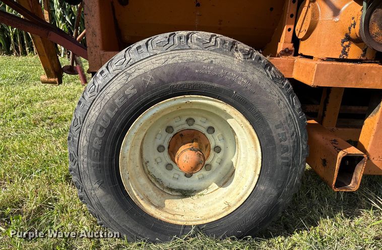 image for item EC4400 Kelly Ryan 2W-02 silage bagger