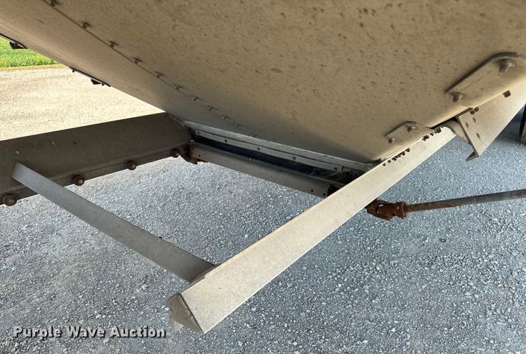 image for item ED1487 2017 Timpte Super Hopper grain trailer