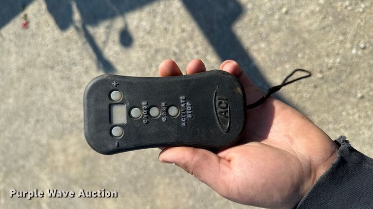 image for item ED1487 2017 Timpte Super Hopper grain trailer