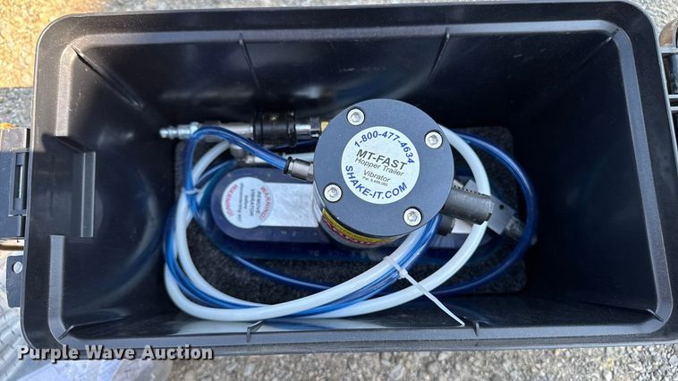 image for item ED1487 2017 Timpte Super Hopper grain trailer