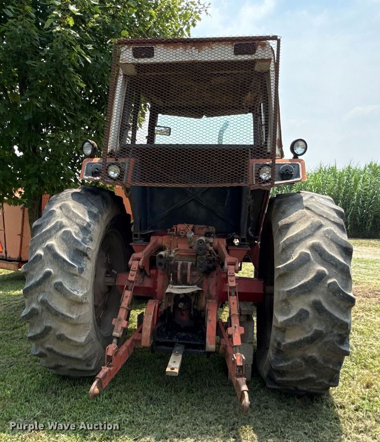 image for item ED4415 1980 International Harvester 3588 4WD tractor