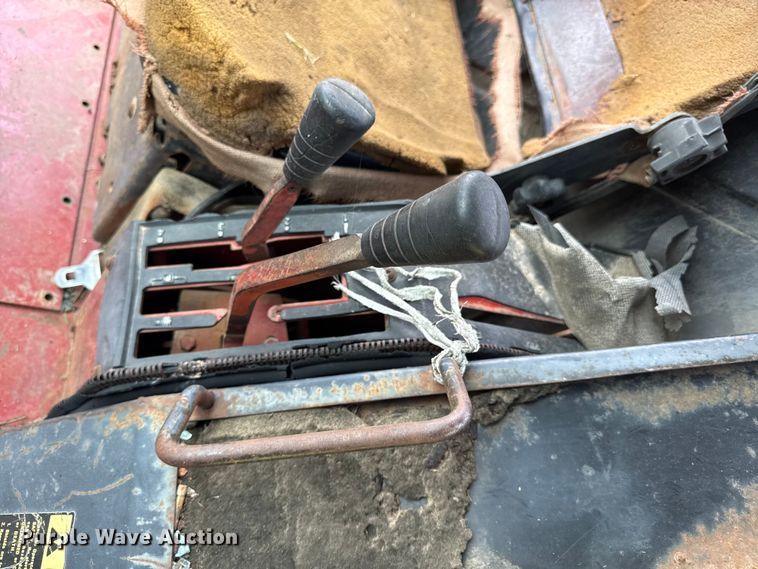 image for item ED4415 1980 International Harvester 3588 4WD tractor