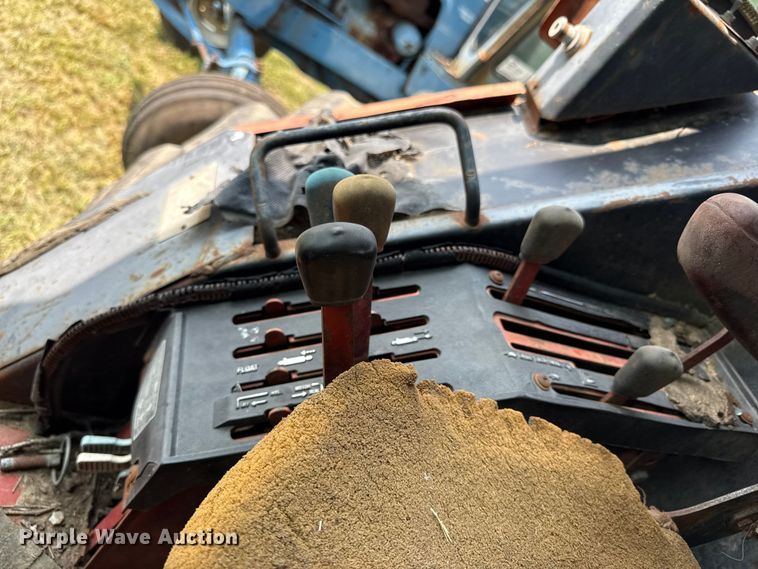 image for item ED4415 1980 International Harvester 3588 4WD tractor