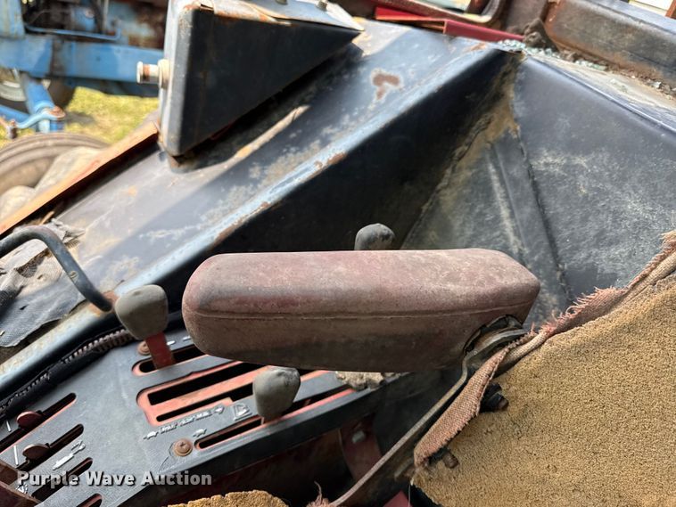 image for item ED4415 1980 International Harvester 3588 4WD tractor