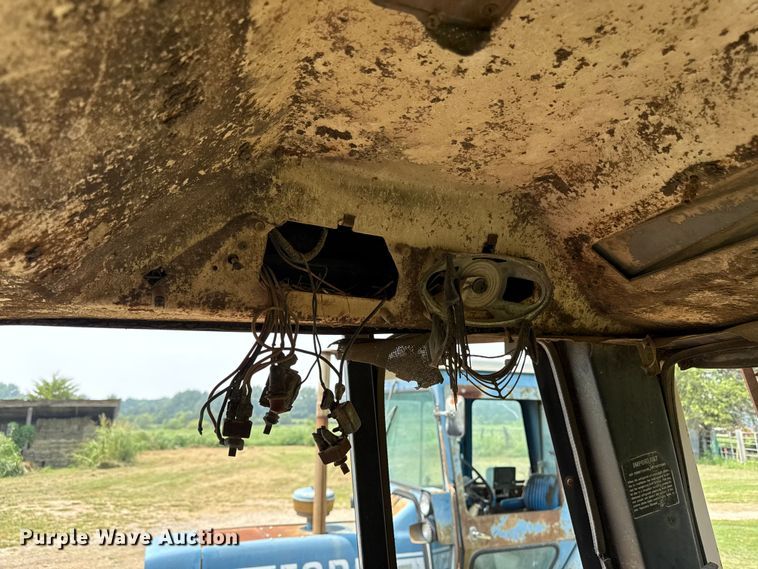 image for item ED4415 1980 International Harvester 3588 4WD tractor