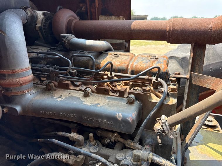 image for item ED4415 1980 International Harvester 3588 4WD tractor