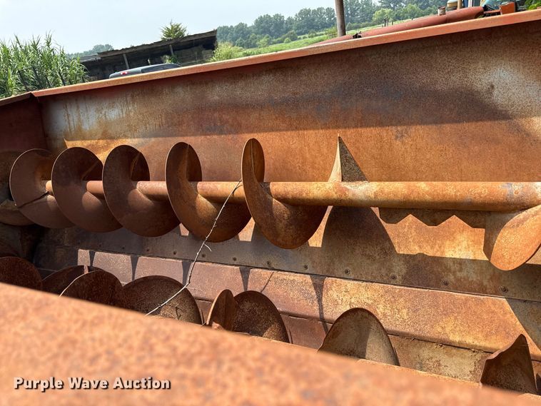 image for item ED4416 Butler Ensilmixer feed mixer