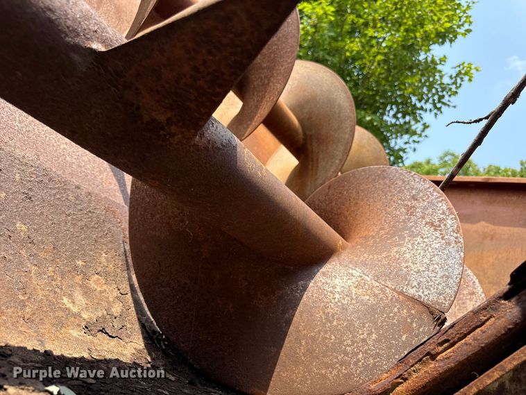 image for item ED4416 Butler Ensilmixer feed mixer