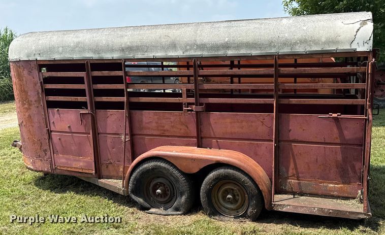image for item ED4417 Livestock trailer