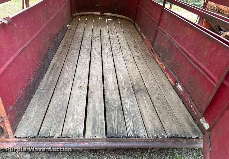 image for item ED4417 Livestock trailer