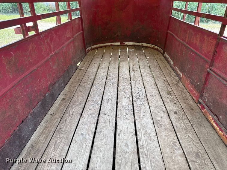 image for item ED4417 Livestock trailer