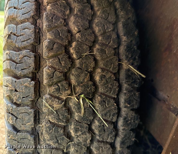 image for item ED4417 Livestock trailer