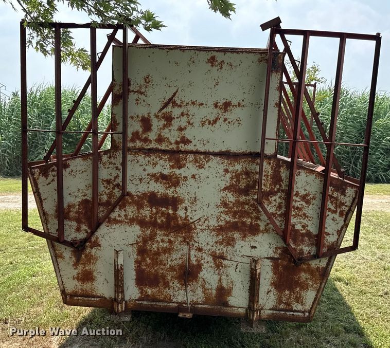 image for item ED4418 Apache creep feeder